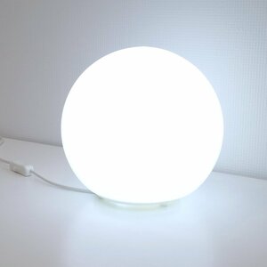 IKEA イケア FADO ファード テーブルランプ ホワイト ライト 照明 卓上 ナイトライト 間接照明 オフィス家電 KK13879 中古オフィス家具