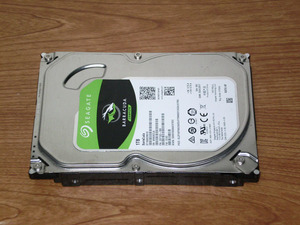 ★ 1TB ★Seagate BarraCuda【 ST1000DM010 】薄型 良品 ★V64