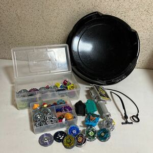 メタルファイト ベイブレード まとめて　ベイブレード大量 中古 パーツ メタルファイトベイブレード レトロ　コレクター　玩具　TOMY 