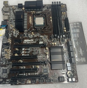 M41211　 中古良品マザーボード　　Asrock－Z87-Extreme4　+　Corei5-4590　CPU内蔵　動作確認済・
