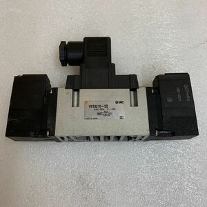 GXL8458 SMC VFS3210-5D 電磁弁　送料520円　22422
