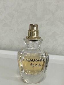 Vivienne Westwood NAUGTY ALICE ヴィヴィアン・ウエストウッド オードパルファム ノーティ アリス オードパルファム　30ml キャップなし