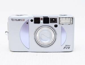 FUJIFILM SILVI F2.8 シルバー　完動品　レンズ綺麗