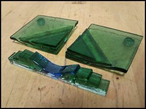 グリーン ブルー 緑 青 色 ガラス 重ね デザイン 箸 カトラリー 置き ガラス ウェア 食器 小物 置き 台座 インテリア 飾り 雑貨 希少 珍 品