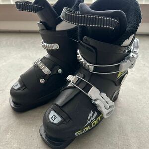 Salomon kid’s ski boots サロモン　キッズ　スキーブーツ　19cm 2バックル