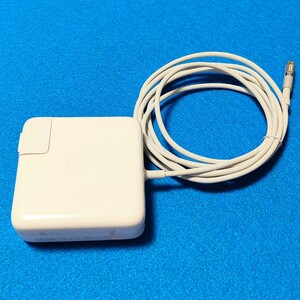 Apple 60W MagSafe Power Adapter A1344