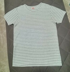 ハリウッドランチマーケットストレッチフライス4　半袖Tシャツ 美品