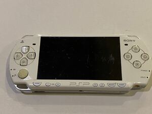 （18）SONY ソニー PSP プレイステーションポータブル 本体　ホワイト　PSP-2000
