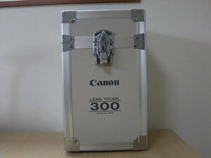 Canon lens trunk 300 レンズ ハードケース（管1496）【未確認】