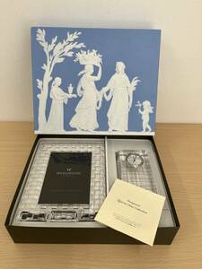 【2115】訳あり商品　WEDGWOOD 写真立て フォトスタンド 時計/現状品