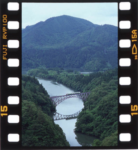 キハ40 第一只見川橋梁