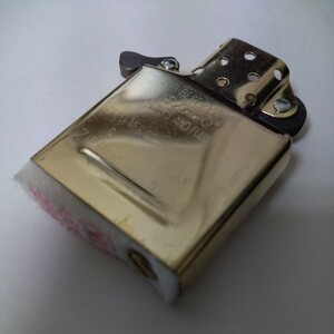 新品未使用 ZIPPO 純正ゴールドインサイドユニット(金色インナー) 対応モデル:レギュラー/アーマー/フラットトップ1937,1933,1932レプリカ