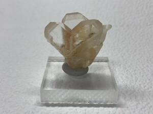 国産鉱物　水晶　日本式双晶　奈留島　銘柄品　Qz_18