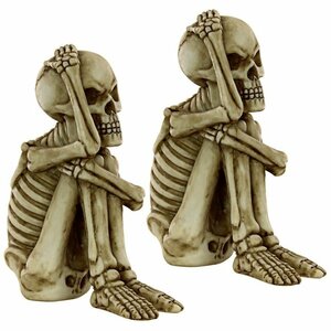 ミスター・ボーン・ジャングルズ 頭と膝をかかえて座る骸骨スケルトン彫像/彫刻インテリア ホラーゴシック贈り物（輸入品