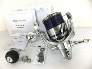 C187 極美品 シマノ 23 ストラディック C5000XG ゴメクサス ハンドルノブ リールスタンド付き SHIMANO STRADIC 045911