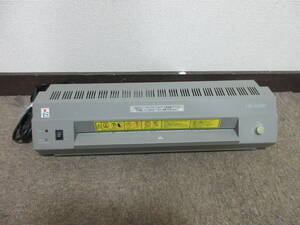 棚2・A6812　MSパウチ 　HA-32RS 　ラミネーター　現状品