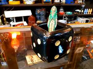 アメリカン雑貨ロカビリーギャンブルスタイルビンテージ陶器製サイコロ灰皿ダイスアッシュトレイ
