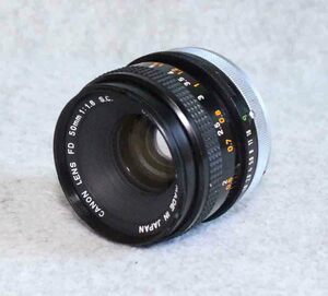 [is359]キャノン　レンズ FD 50mm f1.8 S.C.　canon FD LENS 1:1.8 sc 大口径　標準レンズ　単焦点