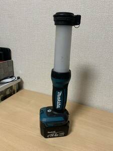 makita マキタ ML807充電式ワークライト USBアダプタ機能搭載 