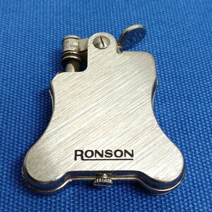 ◆RONSON ロンソン オイルライター◆アンティーク ライター◆サイズ約 縦6cm 幅4.9cm(一番広い部分)◆着火確認済み
