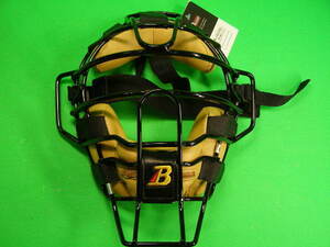オーダー BELGARD ベルガード 審判用マスク 硬式野球用 ブラック×クレスト 軽量マスク UM770W 発声のしやすい W型パッド Bマーク付き