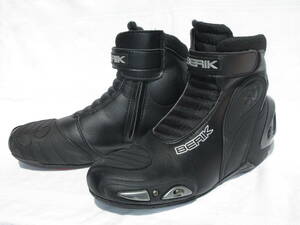 美品 BERICK ベリックレーシングブーツ イタリアブランド EU45 28.5-29cm ツーリングR1R6 GSXR 隼 ARLENNESSアレンネスSIDI TCXPDFORMA