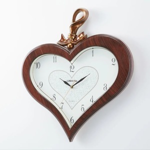 モダンアンティーク調　英国調　ブラウンウッド　ハートとリボンの壁掛け時計