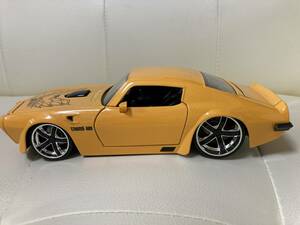 Jada　1/24　1972 PONTIAC FIRBIRD ポンティアック ファイヤーバード　箱無し⑨　