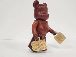 YOSHIDA × BE@RBRICK 400％