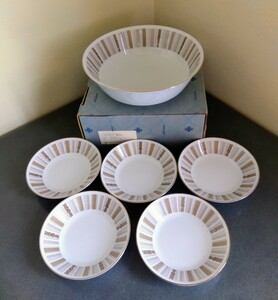 昭和レトロ、Noritakeのサラダボールと14cmフルーツ皿5枚セット、“ロマネスク”頒布会・日本陶器、ゴールド・花柄が艶やか、※長期保管品