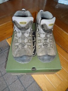 キーン KEEN ターギーTARGHEEⅡ MID WP ２８