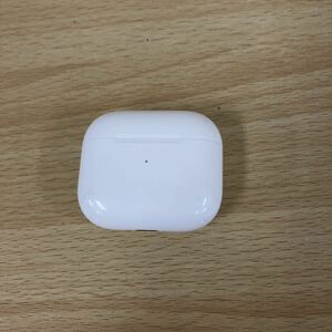 中古品 アップル Apple AirPods (第三世代) MPNY3J/A ワイヤレスイヤホン Bluetooth 5.0 エアーポッズ イヤホン・ペットフォン