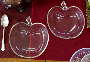 1950年代 ヘーゼルアトラス アップル ボウル 大サイズ 2個 クリア りんご スナックボウル デザート トリンケット トレイ 菓子器 リンゴ