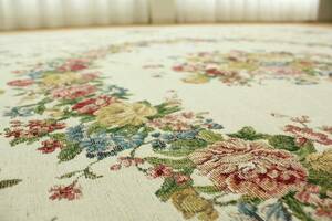 [送料込み]　花柄 ラグマット 240x330 6畳 アイボリー ゴブラン織 おしゃれ 綺麗 豪華 リビング 寝室 キレイ カーペット 絨毯 ラグ キレイ