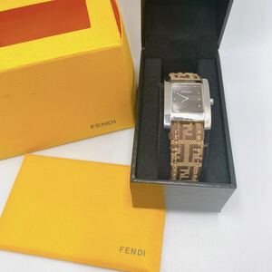 動作品 FENDI フェンディ 腕時計 クォーツ QZ ズッカ柄 ケース 箱付 説明書 ☆1円スタート