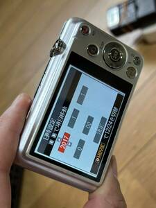 カシオCASIO デジタルカメラ　EX-ZS12 通電済み　ジャンク(FB-DHT)