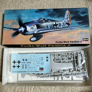 新品未使用 1/72 フォッケ ウルフ Fw190A-8 ドイツ空軍戦闘機