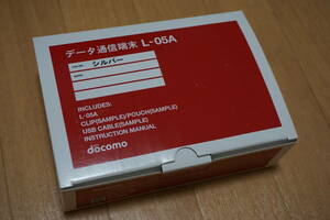 新品同様品 ドコモ L-05A USB型データ通信専用端末 シルバー docomo