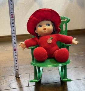 ロッキングチェア　指しゃぶり人形　ベビー　赤ちゃん　昭和レトロ　ヴィンテージ　ビンテージ　　古いおもちゃ　ぬいぐるみ　古い玩具
