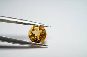 【高級宝飾品用ルース】色の濃い透明度抜群のシトリン（トパーズ）極上ルース1.73ct