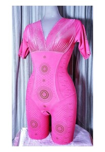 シャーリーUSA　オールインワン袖付　サイズ US-L（日本サイズ 3X-L）ツルツルすべすべ　遠赤外線繊維織り込　ピンク色　略新品