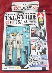 35B43-12　プライズ　非売品　超時空要塞マクロス　完全変形　バルキリー　VF-1S　1J　1A　ファイター　ガウォーク　バトロイド　