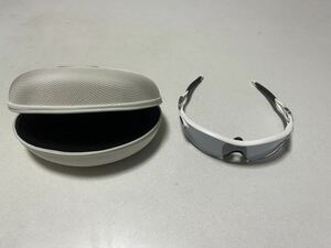 《送料無料》【USED】 [oakleyオークリー] RADAR LOCK レーダーロック　白