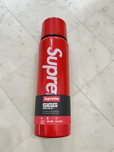 【新品】Supreme シュプリーム【SIGG Vacuum Insulated 0.75L Bottle】2020年秋冬 真空断熱0.75リットル ボトル レッド