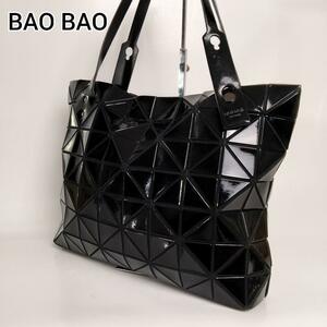 【送料無料】良品 BAO BAO ISSEY MIYAKE バオバオ イッセイミヤケ トートバッグ ハンドバッグ 肩掛け A4可能 マチあり ブラック 黒