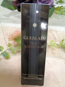 GUERLAIN　ゲラン　DUO　CORRECTEUR　アイコンシーラー　ディオ02　化粧品　在庫品　