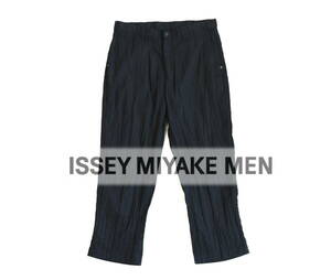 ISSEY MIYAKE（イッセイミヤケ） “絞り加工” クシュクシュとした皺が入ったパンツ size3　　ボトムス