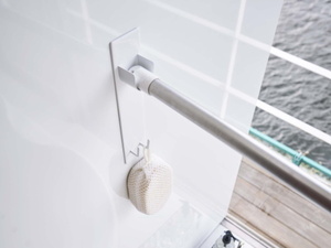 マグネット 物干し竿ホルダー（ホワイト） 浴室 バスルーム 磁石 便利 人気