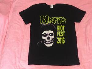 MISFITS ミスフィッツ Tシャツ M ロックT バンドT ツアーT Riot Fest Samhain Danzig