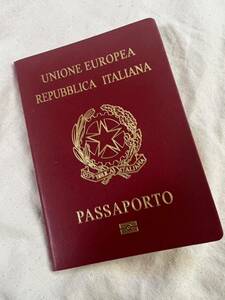 EU イタリアパスポート　イタリア共和国旅券型メモ帳